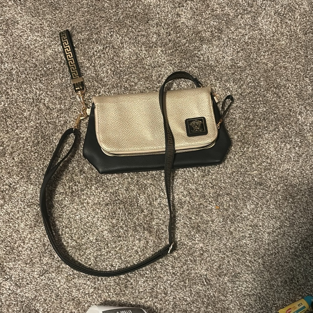 Never Worn - image 4